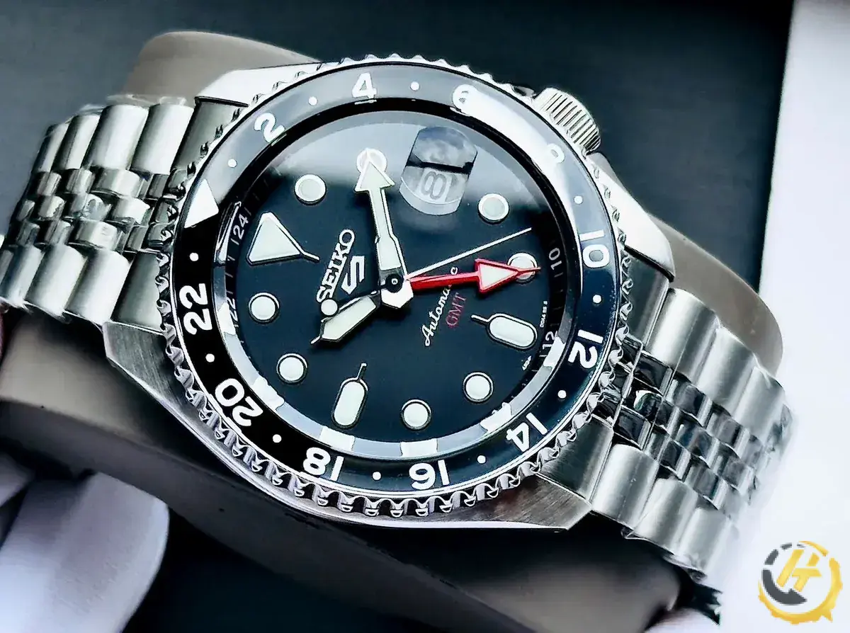 Seiko 5 Sports GMT SSK001K1 Batman Automatic 42.5mm